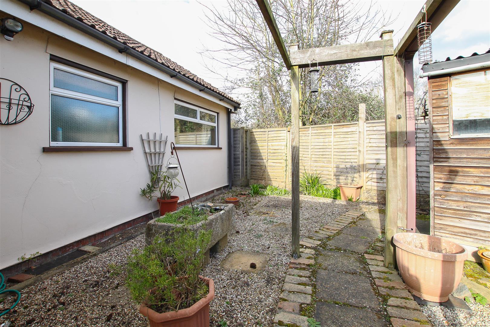 London Road, Stanford Rivers, Ongar Keith Ashton